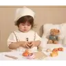 Cutting Bread Multicolor