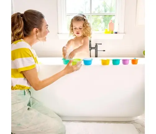Munchkin bath toy Connect-A-Cup