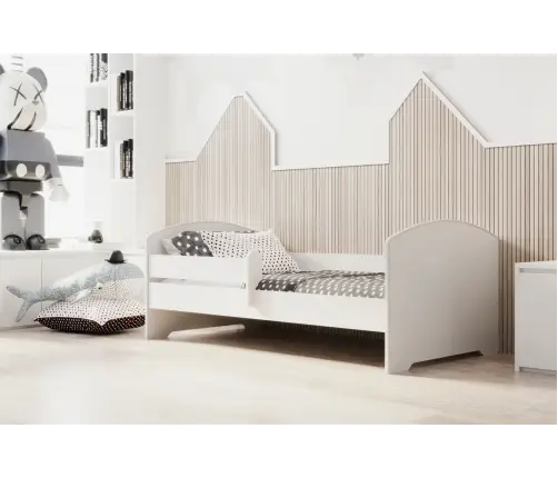 Bērnu gulta Luk ar matraci un aizsargbarjeru 164 cm x 85 cm x 63 cm