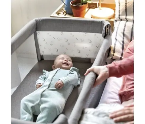 Joie Roomie Glide Almond Кроватка с опускающейся боковой стенкой