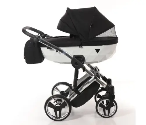 Junama Diamond S-Line 2in1 col. 04 White Детская коляска 2 в 1