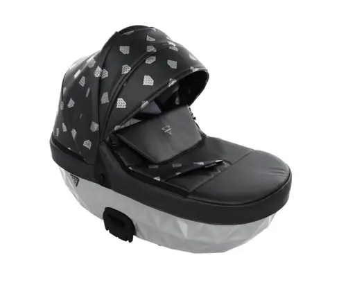 Junama Glow col.4 Graphite silver Универсальная коляска 2 в 1