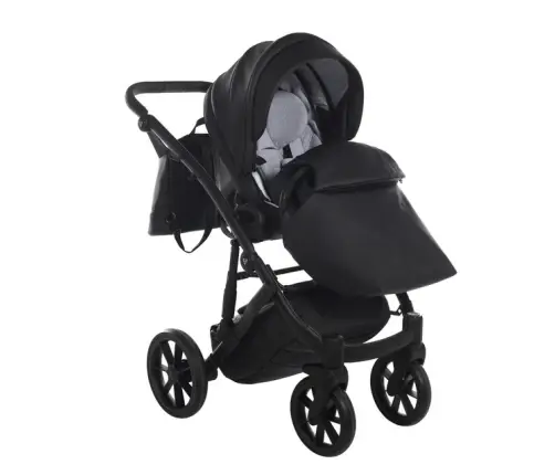 Junama Space Eco 03 Black Детская коляска 2in1