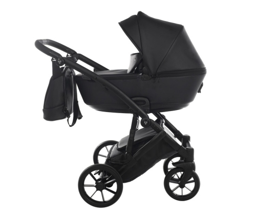 Junama Space Eco 03 Black Детская коляска 3in1