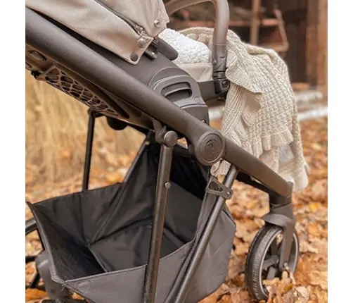 Roan Ivi True Black Детская коляска 2 в 1 Roan Ivi True Black Детская коляска 2 в 1