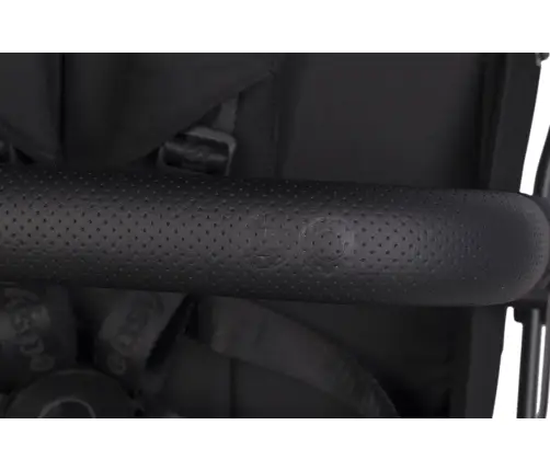 EasyGo Hero Ebony Black Vezimėlis