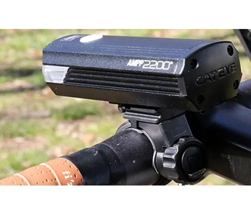 Žibintas priekinis Cat Eye AMPP2200