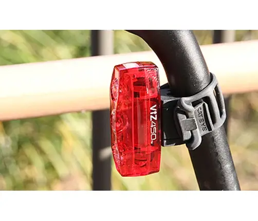 Žibintas galinis Cat Eye ViZ450