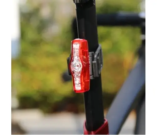 Фонарь задний Cat Eye ViZ150