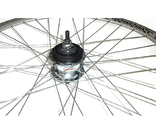 Aizmugurējais ritenis 28