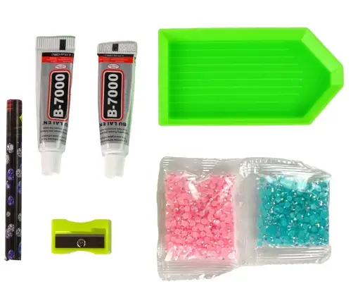 DIY Diamond Creative Kit  Pink Reindeer  Crystals Sequins 3D Keyring