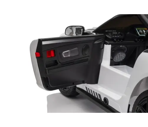 Vienvietīgs elektromobilis BBH-033 White