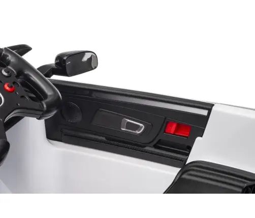 Vienvietīgs elektromobilis BBH-033 White