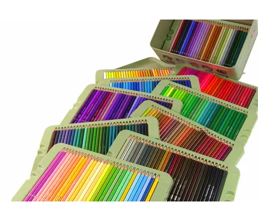 Little Artist Set 300 pcs. Crayons In Organizer