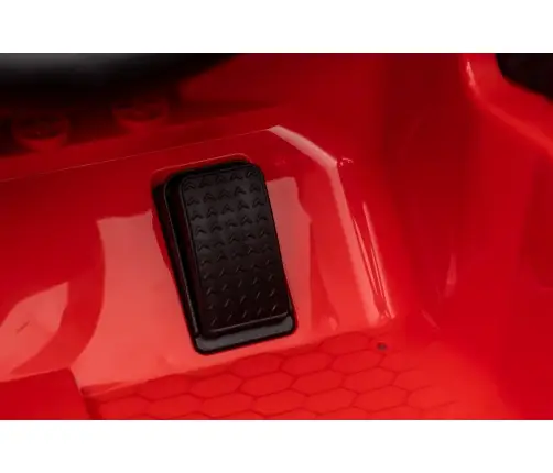 Одноместный электромобиль BMW M4 Red