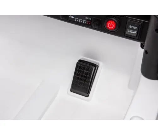 Divvietīgs bērnu elektromobilis Toyota FJ White  4x4