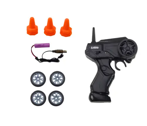 Remote Controlled R/C Sports Car 1:24 Orange Interchangeable Wheels