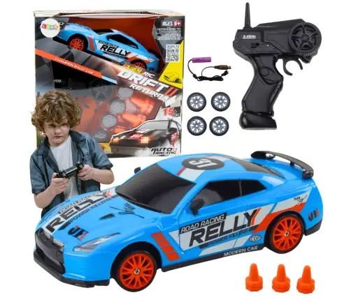 Remote Controlled R/C Sports Car 1:24 Blue Interchangeable Wheels