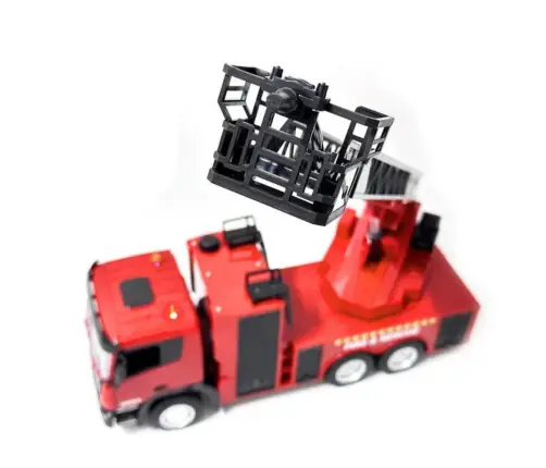 Fire Truck Extendable Ladder Water Spray Huina 1:18