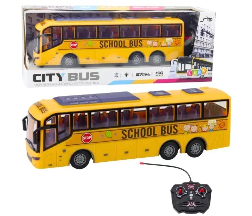 RC School Bus 1:30 Remote Controlled Lights Yellow