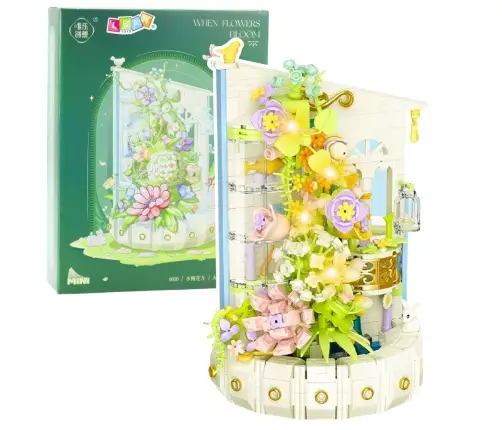 Construction Blocks Floral Composition with LED Light Tower 632 pcs.