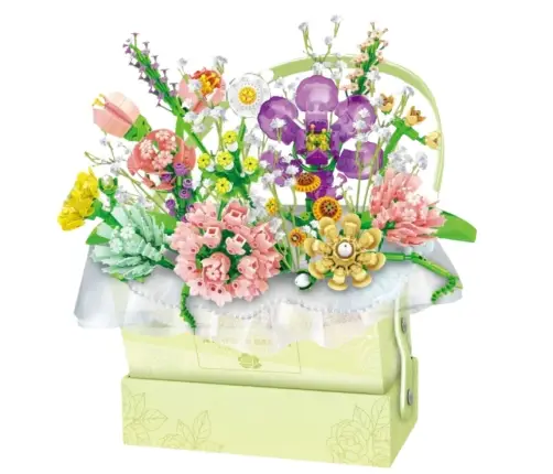 Construction Blocks Composition In Box Flower Box Green LED 750pcs.