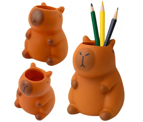 Capybara Pen Holder Figurine Organizer Brown 10 x 7 cm