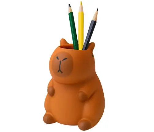 Capybara Pen Holder Figurine Organizer Brown 10 x 7 cm