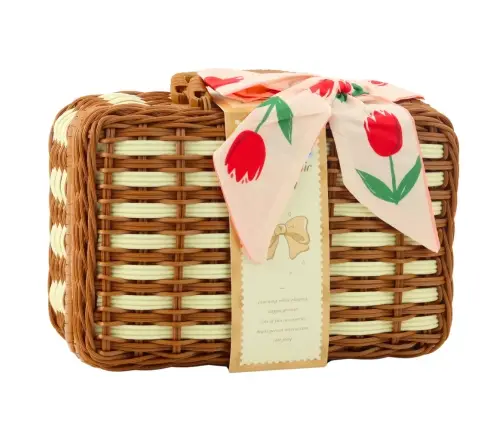 Picnic Basket Set Braided Food Accessories 33 pcs.