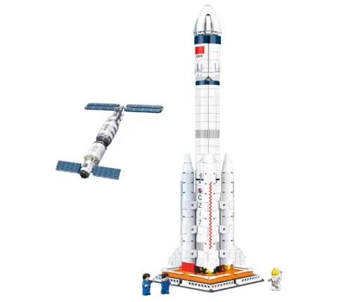 Construction Bricks Space Rocket Satellite CZ-5 1403 pcs.