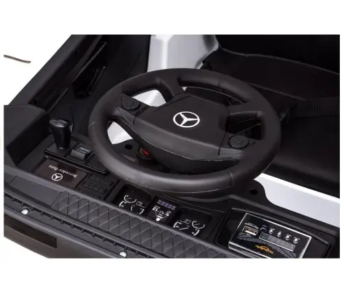 Bērnu elektroauto Mercedes Actros White