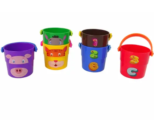 Krāsainu spaiņu komplekts ar dzīvniekiem – piramīda