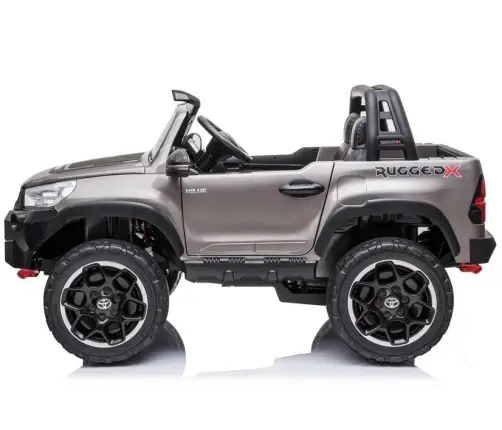 Двухместный детский электромобиль Toyota Hilux Silver Painted