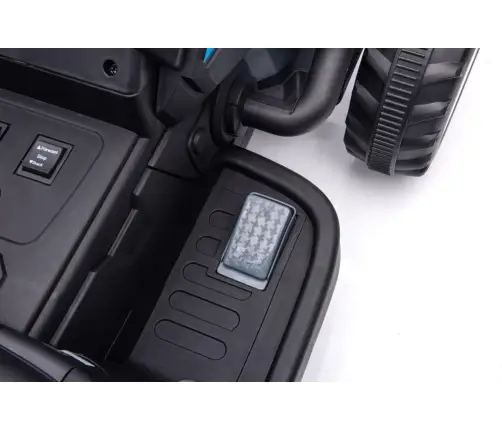 A009B Blue Battery Operated Tractor