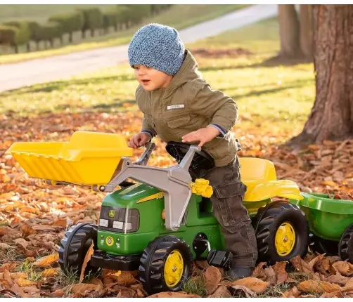 Rolly Toys 811496 Traktor Rolly Junior John Deere z łyżką i przyczepą