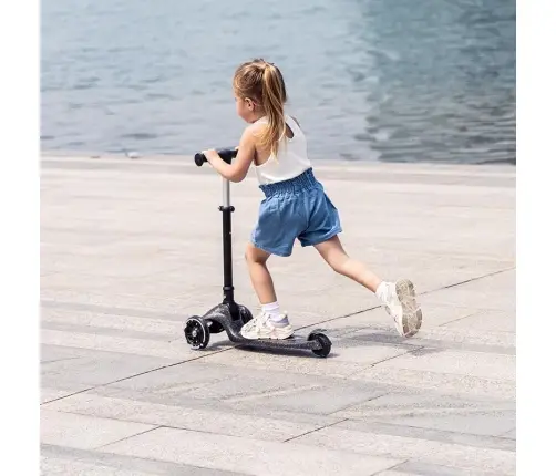 Scooter Qplay Sparkling Black