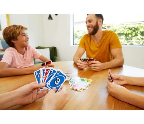 Uno Card Game Display W2087