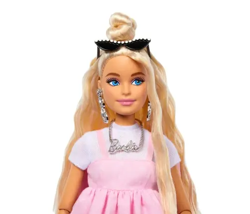 Barbie Barbiecore Deluxe Fashionistas - Blonde lelle HYV27