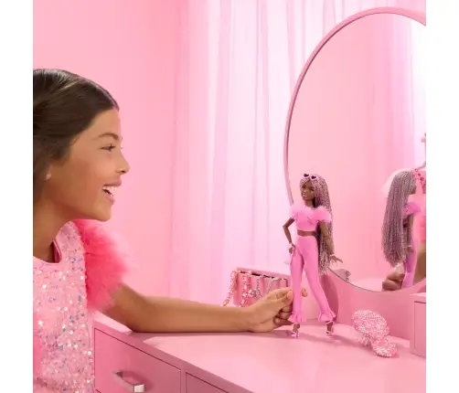 Barbie Barbiecore Deluxe Fashionistas - Petite HYV28