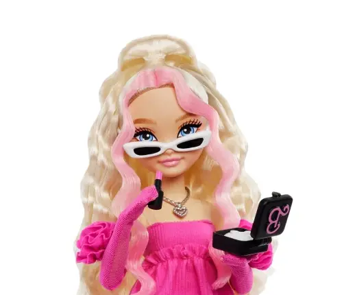 Barbie Dream Besties Doll - Malibu HYC21