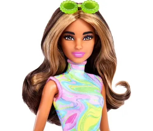 Barbie Teresa Travel Doll - Refreshed HKB05
