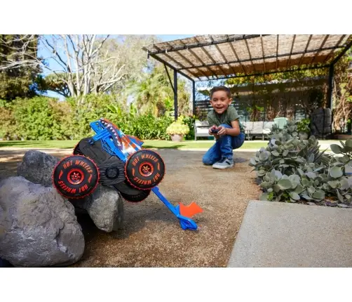 HW R/C 1:15 Monster Trucks Tiger Shark Climber JFR39