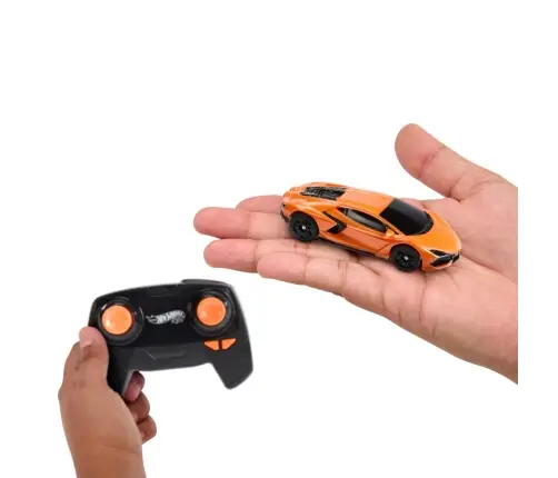 HW R/C 1:64 Lamborghini Revuelto HWW55