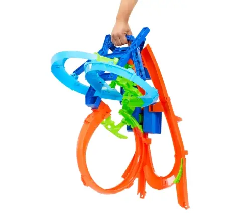 HW Stunt Tracks Mid-Air Crash JFD12