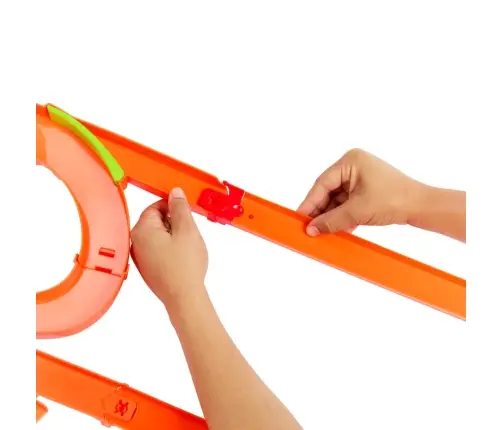 HW Stunt Tracks Mid-Air Crash JFD12