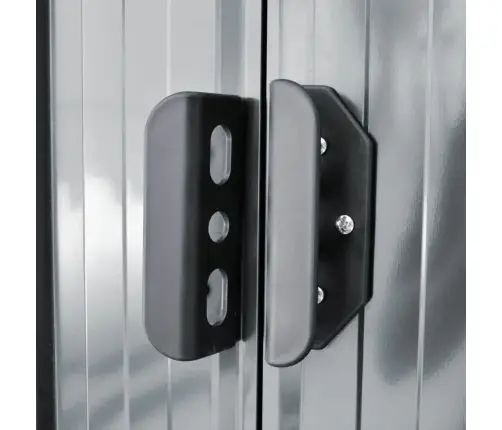 Sodo Sandėliukas, Pilkas, Metalas