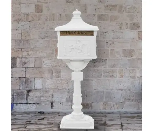 Posti Otsas Vanaaegne Postkast, Roostekindel, Valge