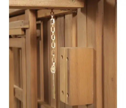 Kokkupandav Lamamistool, Akaatsiapuit