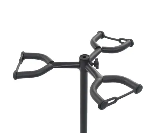 Gitaros Stovas, Juodos Spalvos, Plienas