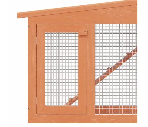 Lauko Narvelis Triušiams Su Stogeliais, Mediena